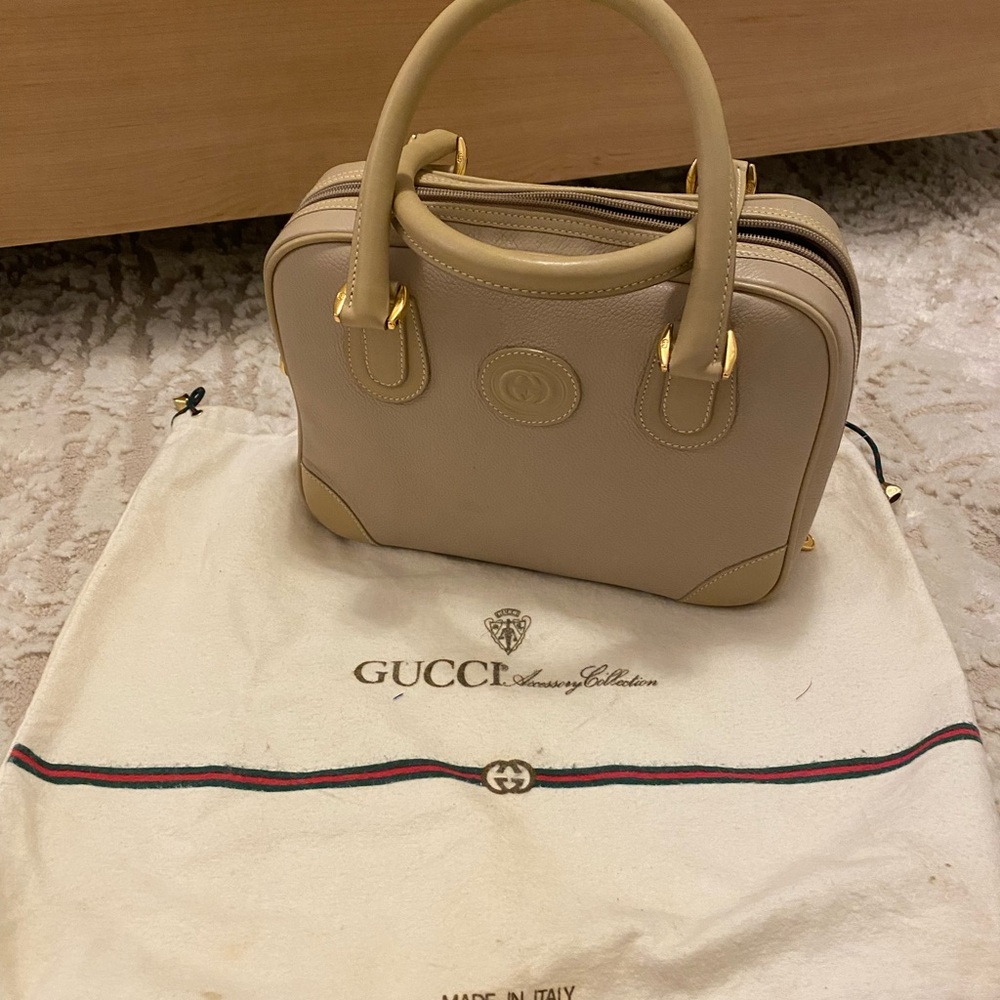 Authentic Gucci Vintage Leather Satchel Tote EUC Bone
